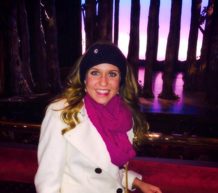 JamieCpreston's tweet photo. Cinderella on broadway was amazing! 💙 http://t.co/Oy4aRvm1ZQ