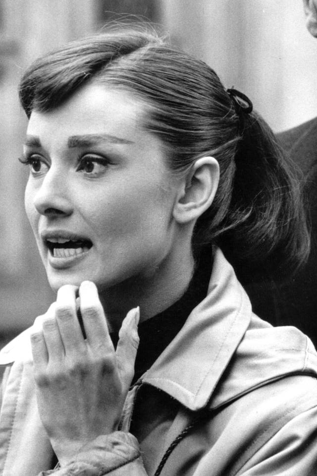 harpersbazaarus's tweet photo. The 17 most iconic ponytail moments of all time: http://t.co/Ip61TOGE0P http://t.co/gbGLEfw0wW