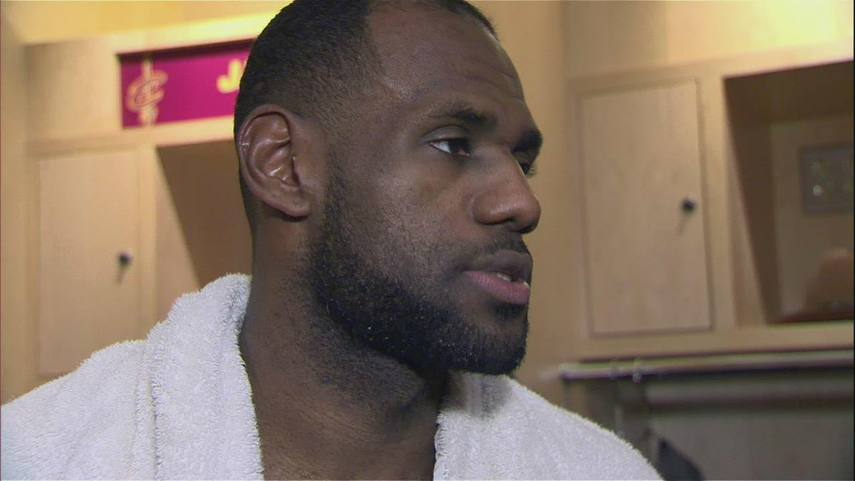 NBAcom's tweet photo. .@NBATV GameTime analyzes LeBron's comments after the @Cavs' 110-93 loss to the @Raptors: http://t.co/xY1Q8qg1jc #NBA http://t.co/SOBEcUwJ5g