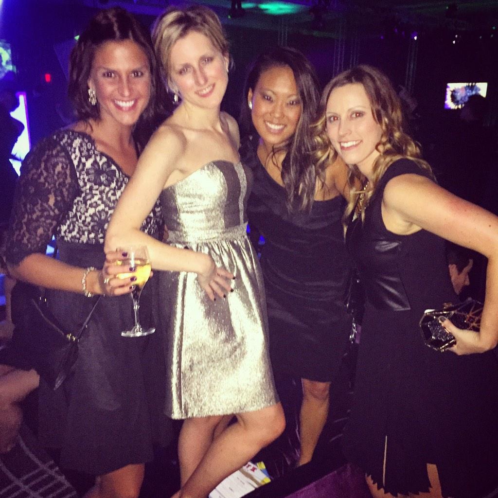 andreakaczmarek's tweet photo. .@575Angel and I are taller! #lifeinthetalllane #CTFbeNeFit #endNF @betsystone06 @ChildrensTumor http://t.co/2RqmhpmP22