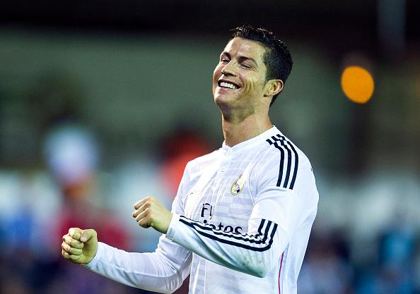 realmadridindo1's tweet image. Cristiano Ronaldo sudah cetak 20 gol di Liga dan ini baru bulan November GILA bbc.in/1qTcM4g