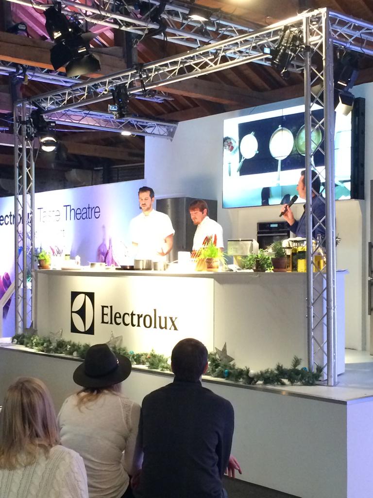 TasteofLondon's tweet photo. @Petercasamia and @Chefjoshgreen live at the @Electrolux_UK Taste Theatre right now! #secretingredient http://t.co/g6dikHszBf