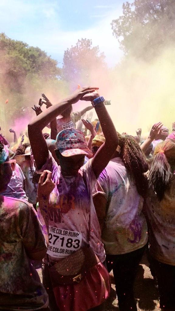 ThePinkDrive's tweet photo. @TsatsiLets @Unite4Mandela @TheColorRunSA @NeonRunSA  we see you love pink. Pink drive could do with your support http://t.co/FcTea3uITO