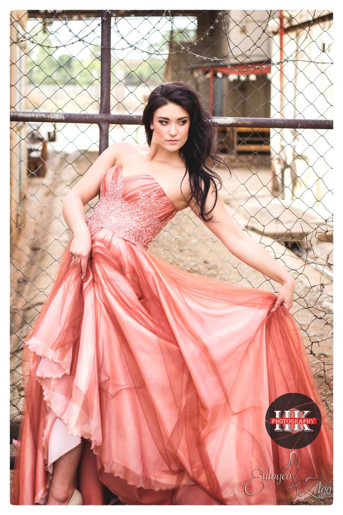 EulogeoZeloo's tweet photo. Photoshoot in Eulogeo Zeloo Couture with HK Photography! 
#proud http://t.co/qqmM0kmGiD
