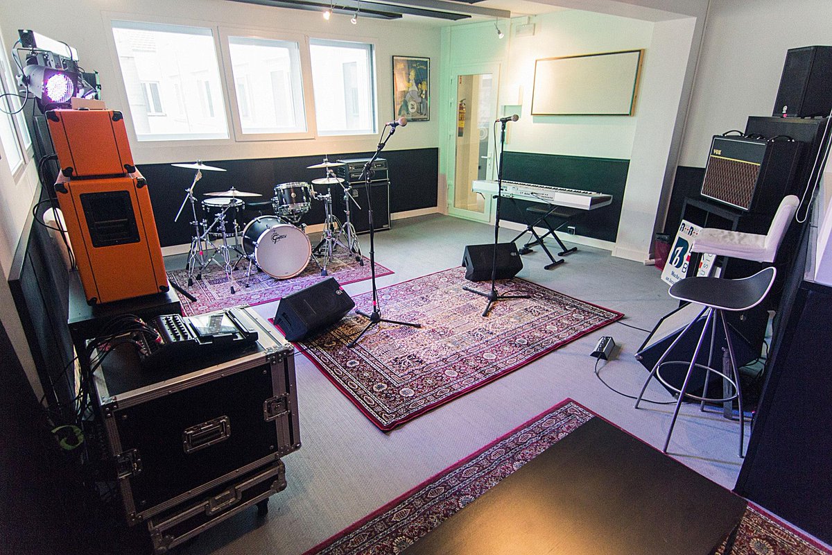 MusicesCool's tweet photo. Participa en nuestra Jam Session el lunes 24 a las 20h en Sánchez Pacheco 82.Nosotros ponemos instrumentos y lugar. http://t.co/utxpkbBN8B