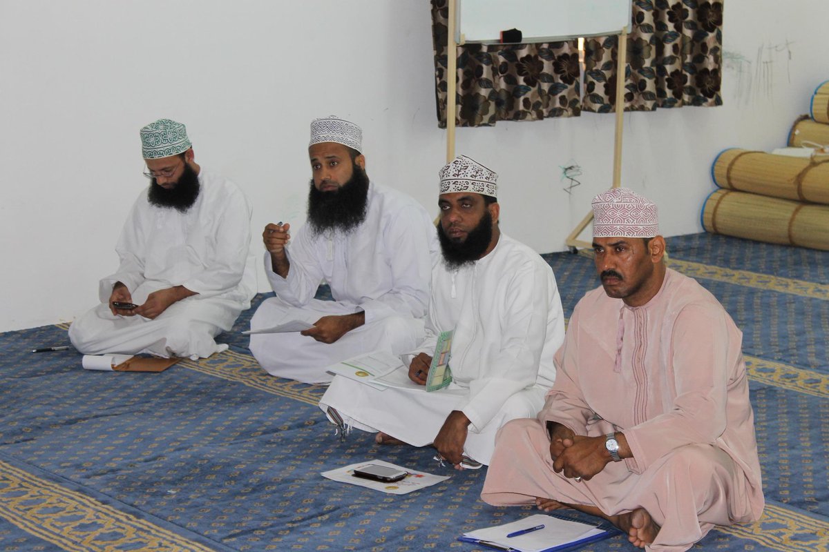 helpf04's tweet image. عقدت يوم السبت 22-11-2014م بتوفيق من الله ورشة العمل الرابعة بمجلس مسجد التواب .
فلهم الشكر والتقدير.