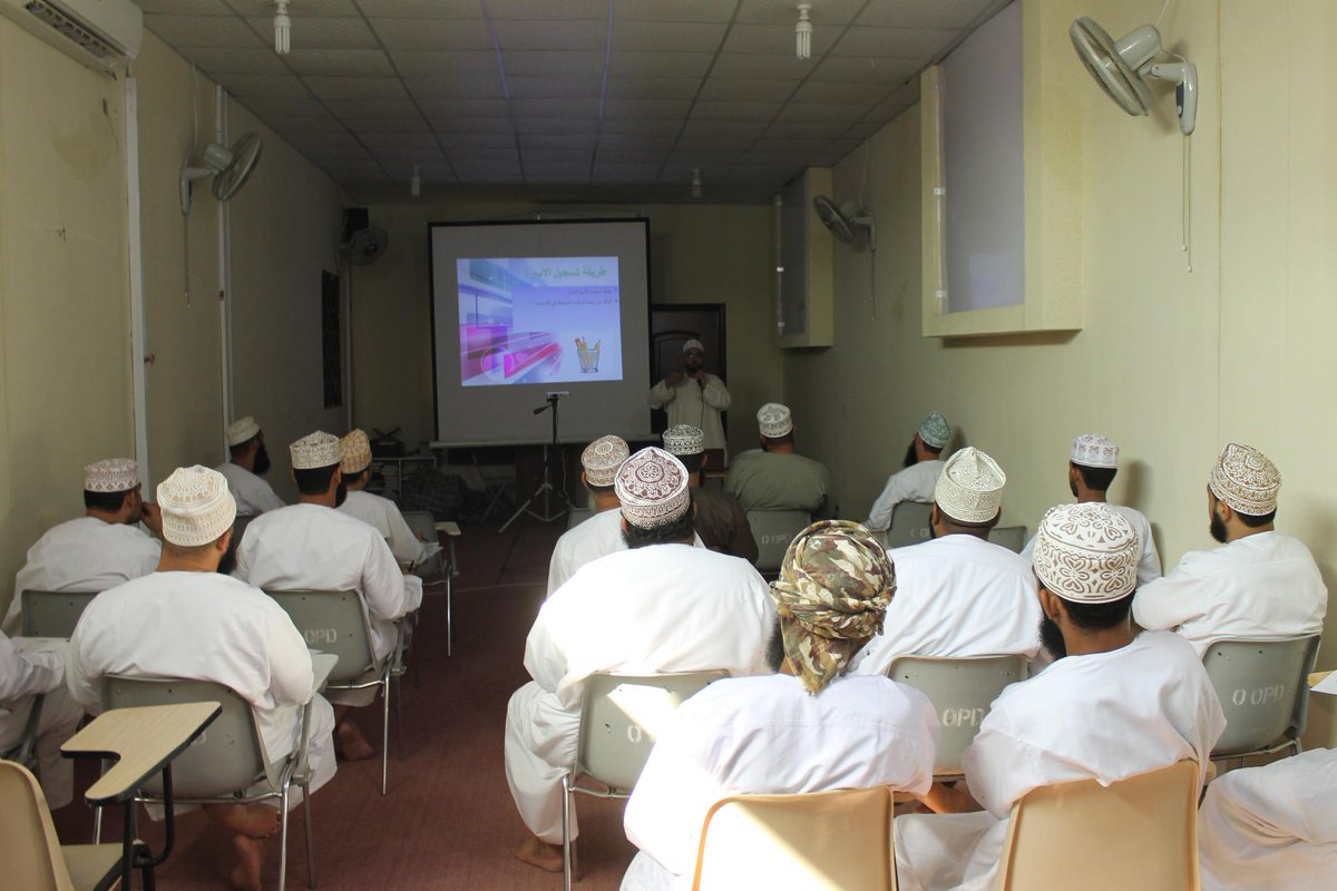 helpf04's tweet image. عقدت يوم السبت 15-11-2014م بتوفيق من الله ورشة العمل الثالثة بمجلس مسجد فيقا .
فلهم الشكر والتقدير .