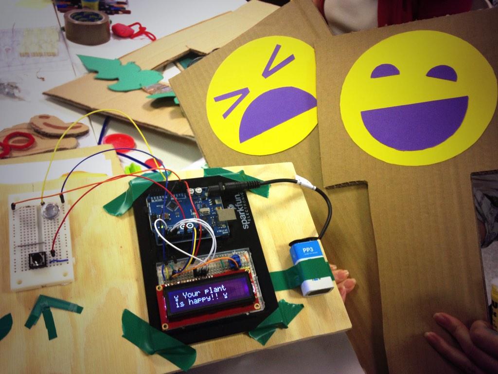 jenniparker57's tweet photo. Amazing working #prototype of sensors showing plants' emotional state to help kids grow @LonCircJam @GSusJam #GSusJam http://t.co/xJnOFFT0i1