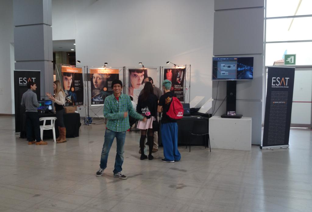 Jackk_Red's tweet photo. Ya estamos por aquí, vente a probar el Oculus DK2 @ESAT_Valencia @Japan_Weekend http://t.co/Dy7ECmGYkj