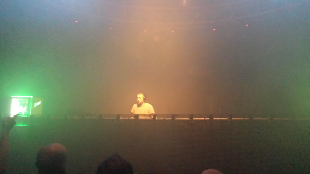 LuciaSimkova's tweet photo. #Apokalypsa in Brno was amazing! @DJDaveClarke you rocked it man! http://t.co/WNwXEMfP2O