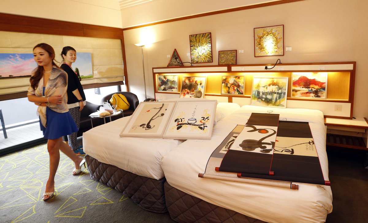 straits_times's tweet photo. Bank Art Fair 2014 transforms hotel rooms at Pan Pacific into exhibition venue http://t.co/g8yNwOtDyy http://t.co/TKKWnce1Dy