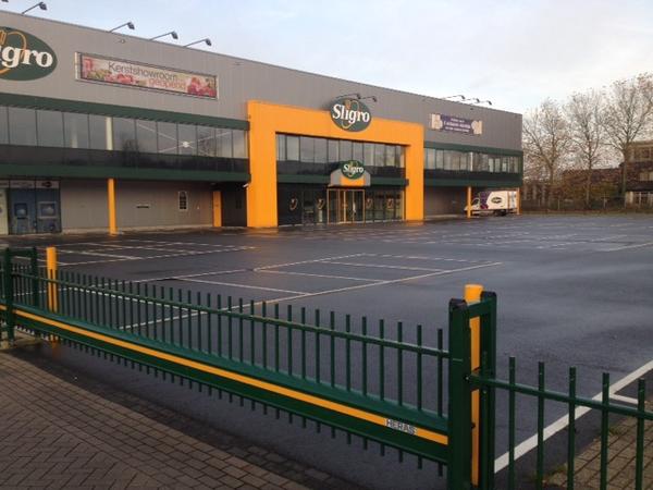 Vanmiddag kan je voor het eerst parkeren voor het goede doel! peczwolle.nl/nl/nieuwsarchi… #peczwolle #sligro #isala