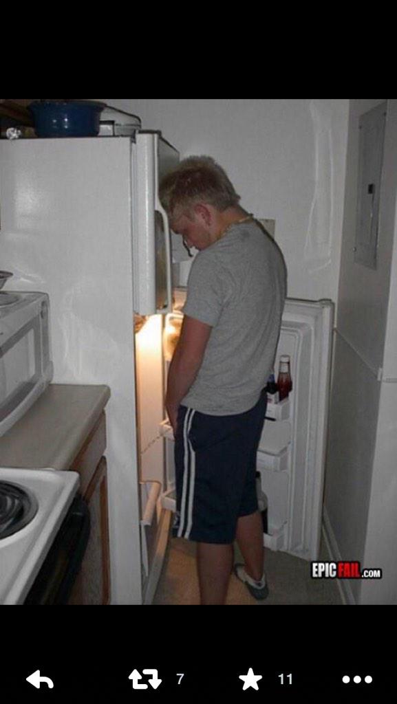 paulrobertdean's tweet photo. Have you done this @Chop69A @gazbot007 @mjdean79 @TwiceOnThursday @karlossneaky @MBall25 #onetonclub http://t.co/hN3PtFPgt5