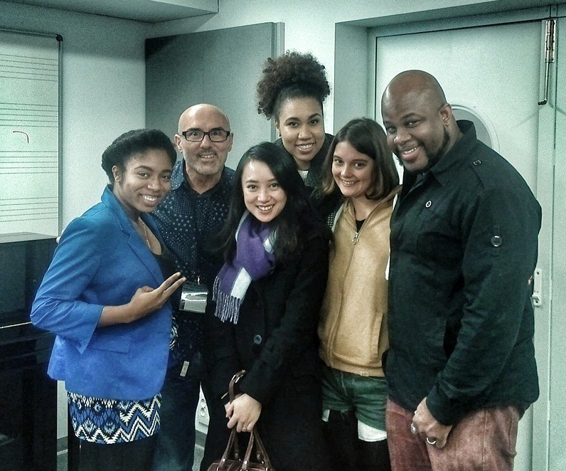 peermusicSpain's tweet photo. Nuestro autor @josemanuelmoles empieza una colaboración de Songwriting con alumnos de Berklee: http://t.co/fRol0BgyRX http://t.co/0N2SGoAmoS