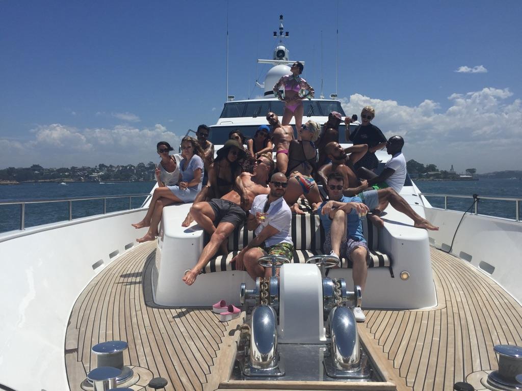 katyperry's tweet photo. SQUAD DAY🚢🌉 http://t.co/GRDsfIaFo6