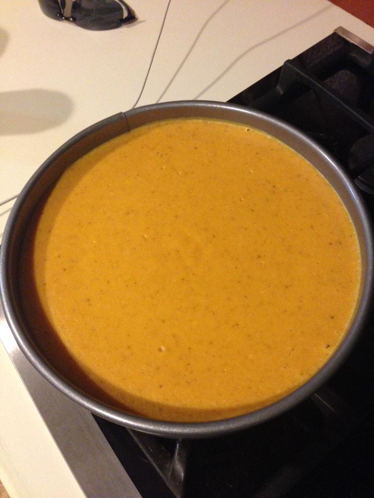 bakerbliss's tweet photo. Pumpkin cheesecake! Success! http://t.co/N563puJ3qs