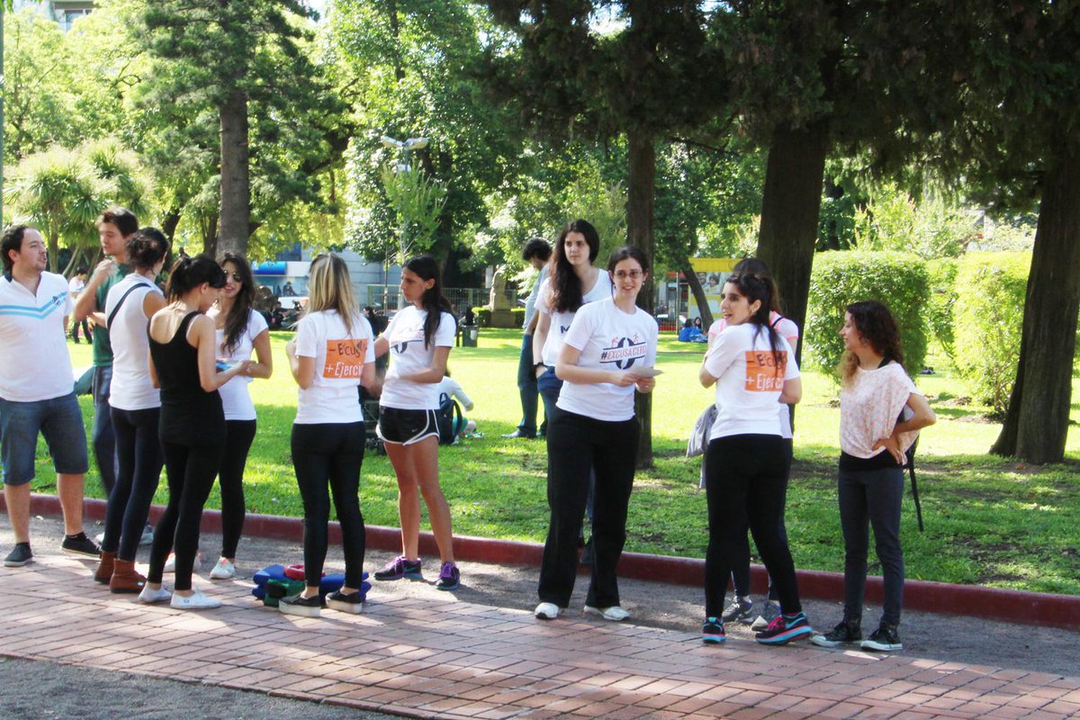 ExcusaCero's tweet photo. ¡El evento de #ExcusaCero fue un éxito! Mirá todas las fotos en http://t.co/S61Y7oRg5u http://t.co/5lQ5Xoepck