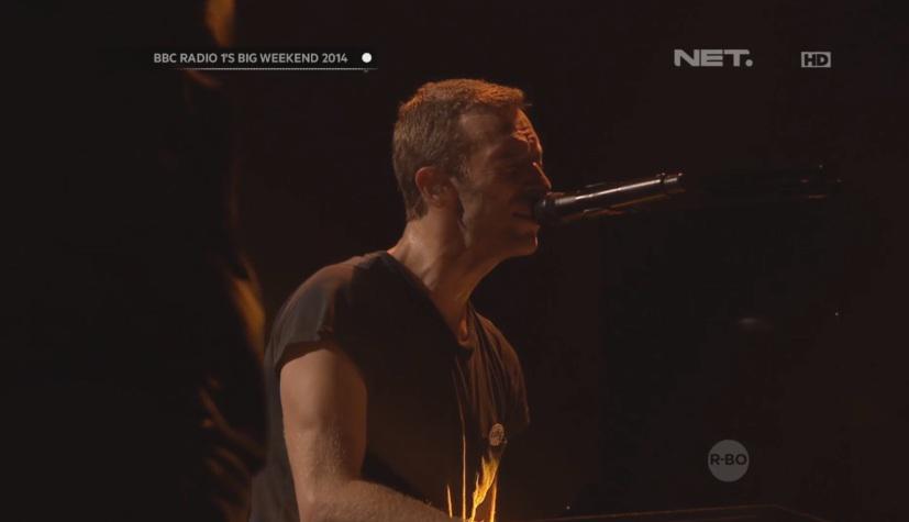 mdtvindonesia's tweet photo. NOW - Coldplay - Fix You #BigWeekendOnNETtv http://t.co/G1XI9esrPi