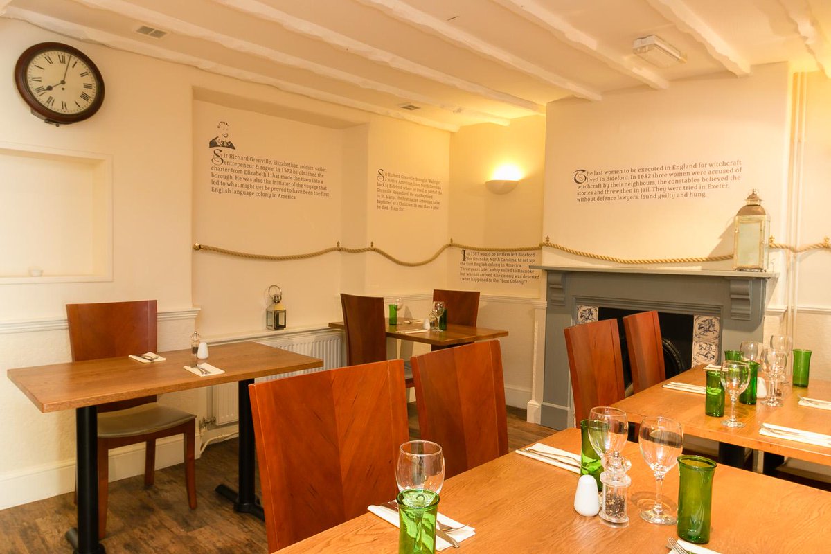 MarinersDevon's tweet image. Our winter opening hours are now Wednesday thru Saturday evenings only from around 6.30pm  we have a  #christmas menu