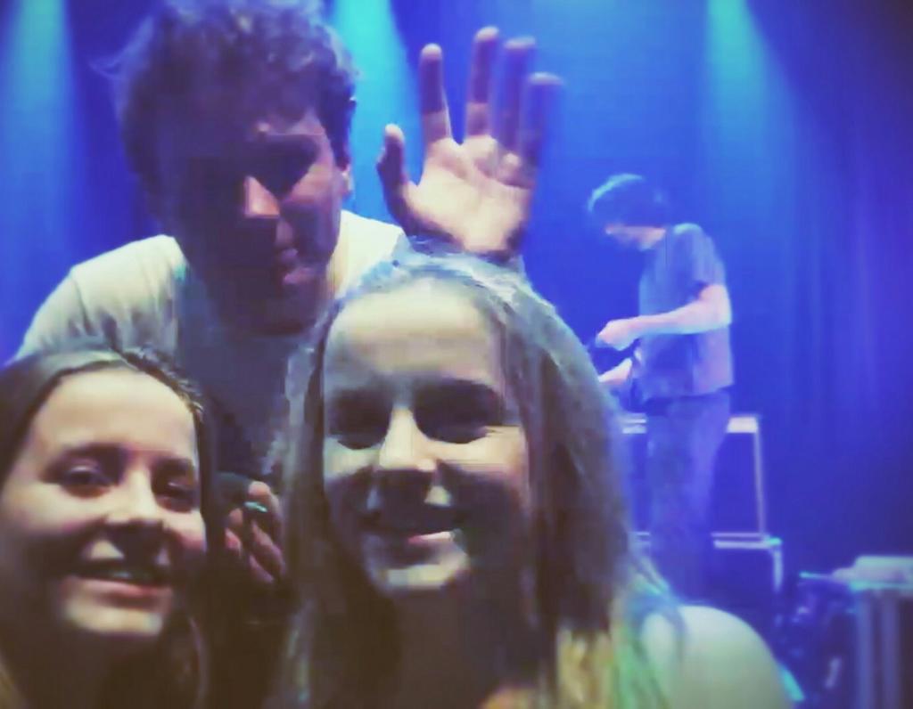 neeliene's tweet photo. Mac Demarco's concert gisteren op #lgw14 was het beste ooit. Hier een mooie foto http://t.co/X9Qah1G1gB