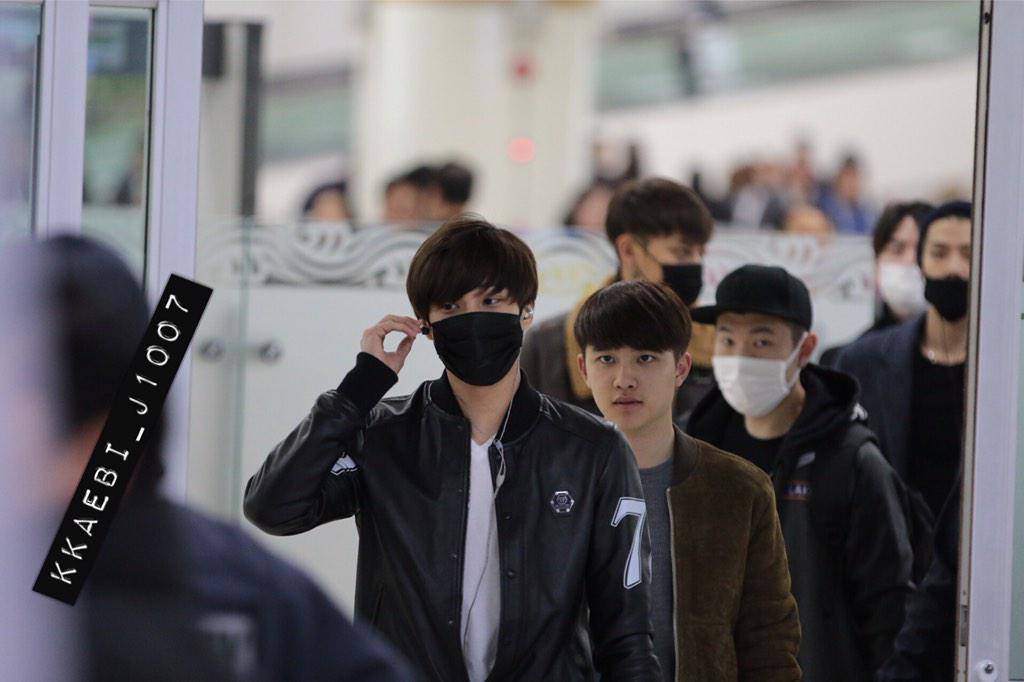 exos015's tweet photo. 141121 Kai @ Aeropuerto de Haneda>>Gimpo http://t.co/VA89jYWxif