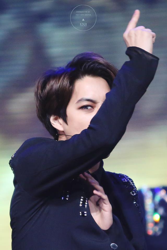 exos015's tweet photo. @ 2014 Korean Popular Culture &amp; Arts Awards. http://t.co/WDgJlTLSfg