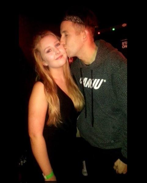 Mercedeswilk8's tweet photo. @JonniWedge basically!❤️💁 http://t.co/mVsEXfHUTj
