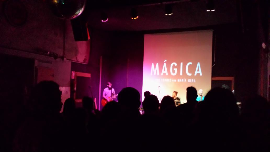 MoviesTwins_pc's tweet image. Noche de estreno de 10. Ya solo falta que lo veáis vosotros. Atentos.#thetrunks #Mágica #videoclip