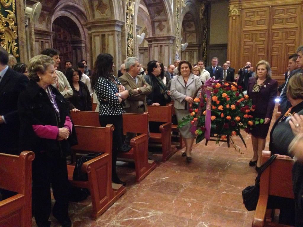 ProcesionMagna's tweet photo. Hoy hemos homenajeado a nuestra patrona, la #Virgen de la #Fuensanta #ProcesionMagna #DoceEstrellas http://t.co/JUAVtM7E7x