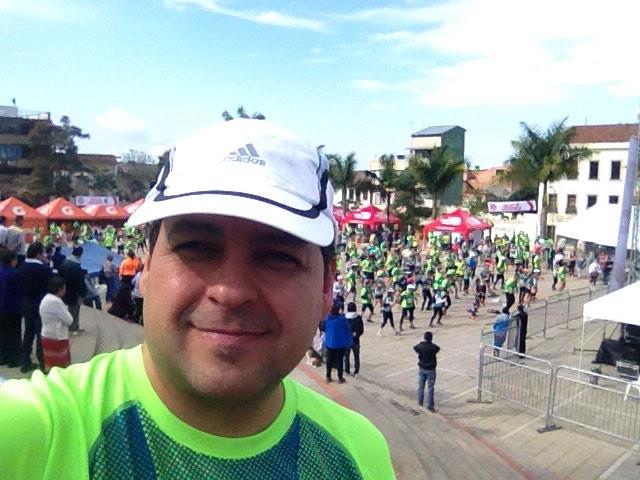 jcerquera's tweet photo. #EnduranceChallengeCol #trailrunning #running @colombiacorre http://t.co/KFcNF4zZVB