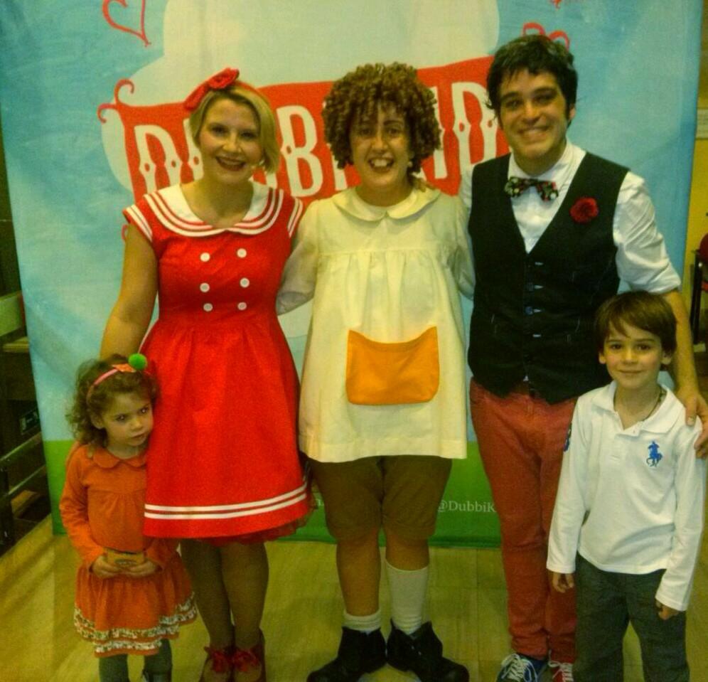 AlejandroMirM's tweet photo. @DubbiKids gracias por el magnífico espectáculo. Muaca! http://t.co/iSXEAiLkGb
