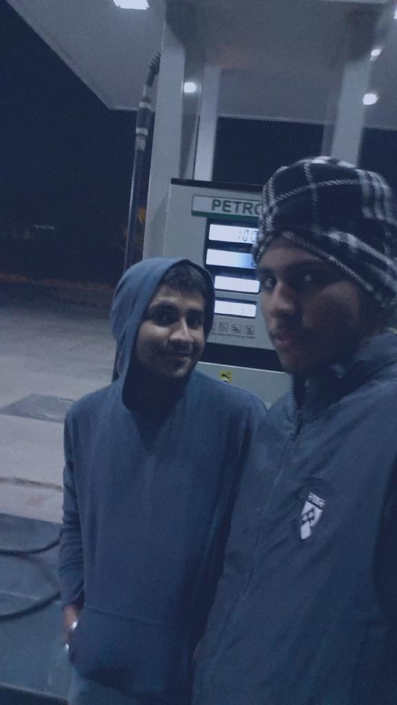 Balpartap's tweet photo. wintersss #mohali #gedi #fun http://t.co/uspNfF03F3
