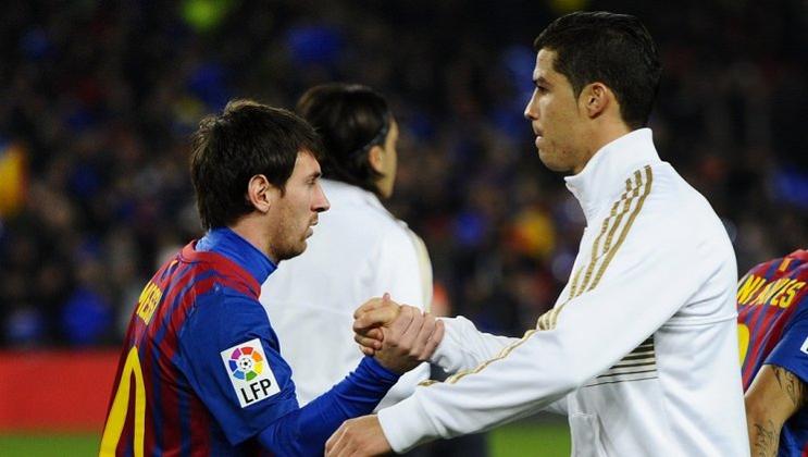 MenezRMCF's tweet photo. -Messi = 253 goles en 10 años.

-Cristiano = 198 goles en 5 años.

Los números hablan por si solos. #InCReible http://t.co/MXcOJXBtu0