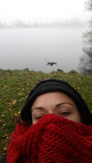 D&iacute;a de frio en #Alemannia #wiesensee pasito por el lago @coraljoice @amandaxes @salmadnora @babydenora<a href="/tag/alemannia"class="tags">#Alemannia</a><a href="/tag/wiesensee"class="tags">#wiesensee</a>