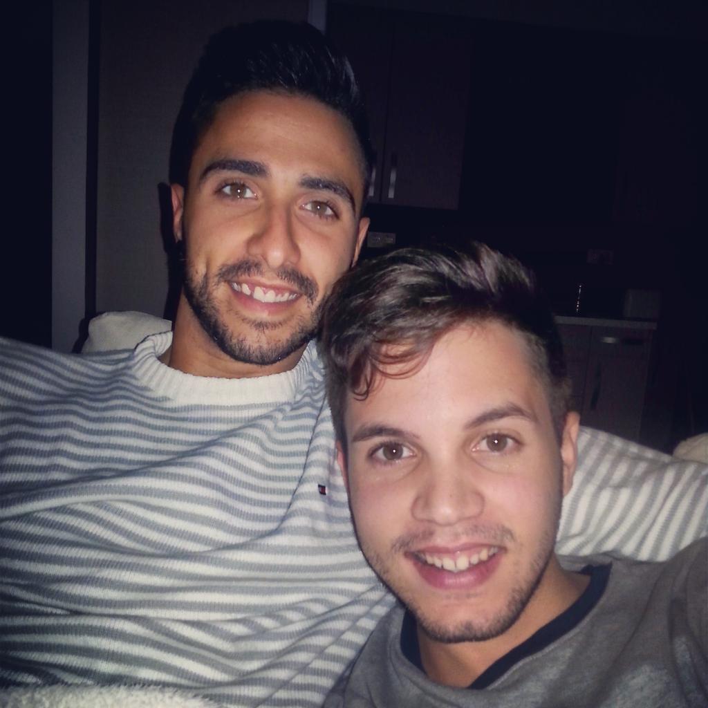 _juanfra's tweet photo. Nunca dejes de sonreír. ¡Muchísimas felicidades! 😚 @SanchisVac http://t.co/wwQJXQbfE7