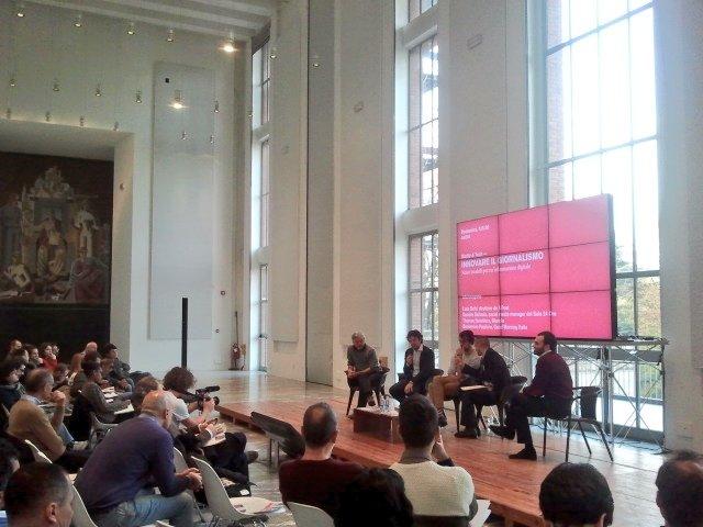 alegesuelli's tweet photo. Nuovo e vecchio #giornalismo. Confronto a @LaTriennale con @RivistaStudio @lucasofri @GoodMorningIT e Bendle #sit2014 http://t.co/fyDC5WC0Jt
