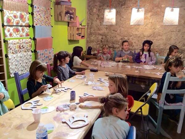 Aqui us deixem les fotos del TALLER ANIVERSARI de dissabte a la tarda!! Sou unes artistes!!