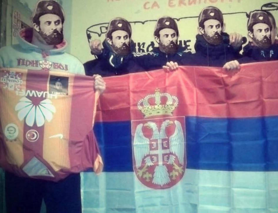 B3IogbyCEAAk9ZR.jpg