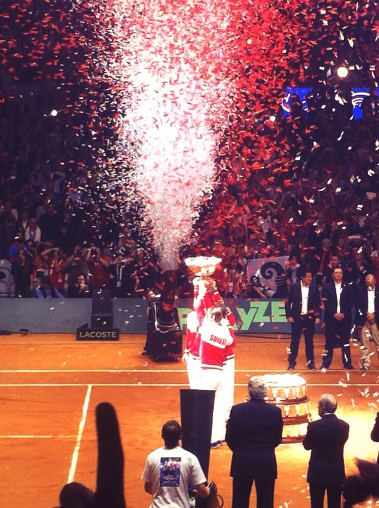 Draagan06's tweet photo. Magnifique !!! 🎾🔴 http://t.co/OZ5aqnFyjn