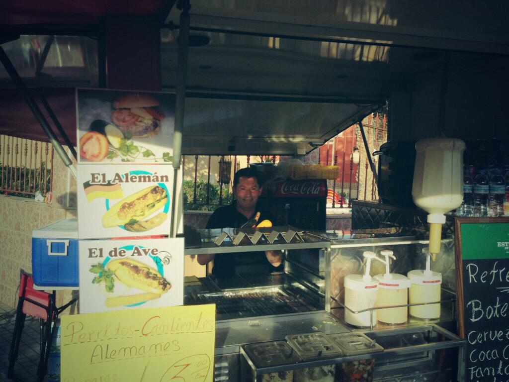 vivemazarron's tweet photo. ¡Lucky Dogs, Perritos Alfonso en la Romería de Bolnuevo un año más! #Romeria2014 http://t.co/MkXl0USYAL