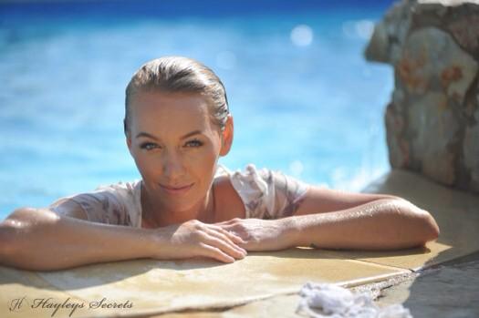 It's me, Hayley Marie Getting all wet and stuff in the pool. Go check out all of the sets on http://t