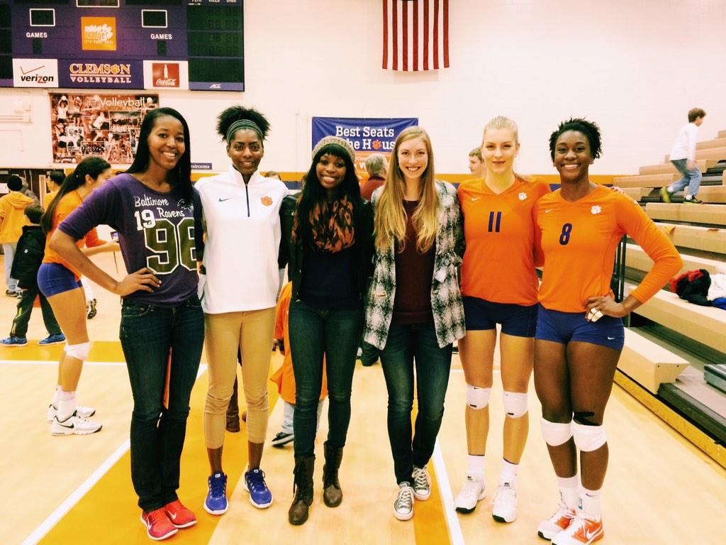 Clemson Volleyball 🏐 on X: 14 years of Clemson volleyball middles! Lori  Ashton, Danielle Hepburn, Sandra Adeleye, Alexa Rand, Beta & Karis!  http:t.coAQEoyCmIHM  X