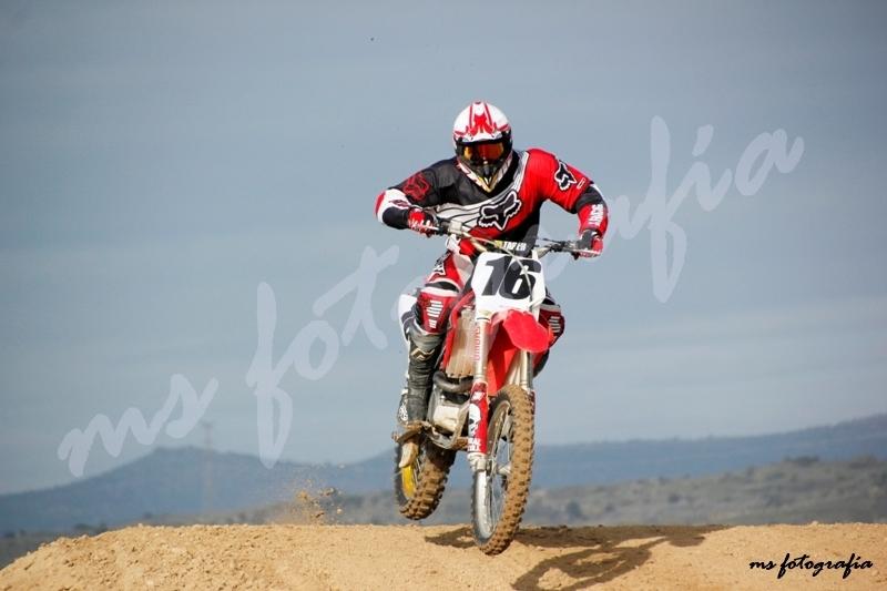 mariags203's tweet photo. primer álbum en moto Mx Escalona https://t.co/zsJZ2a044J http://t.co/YZK9cTOA8P