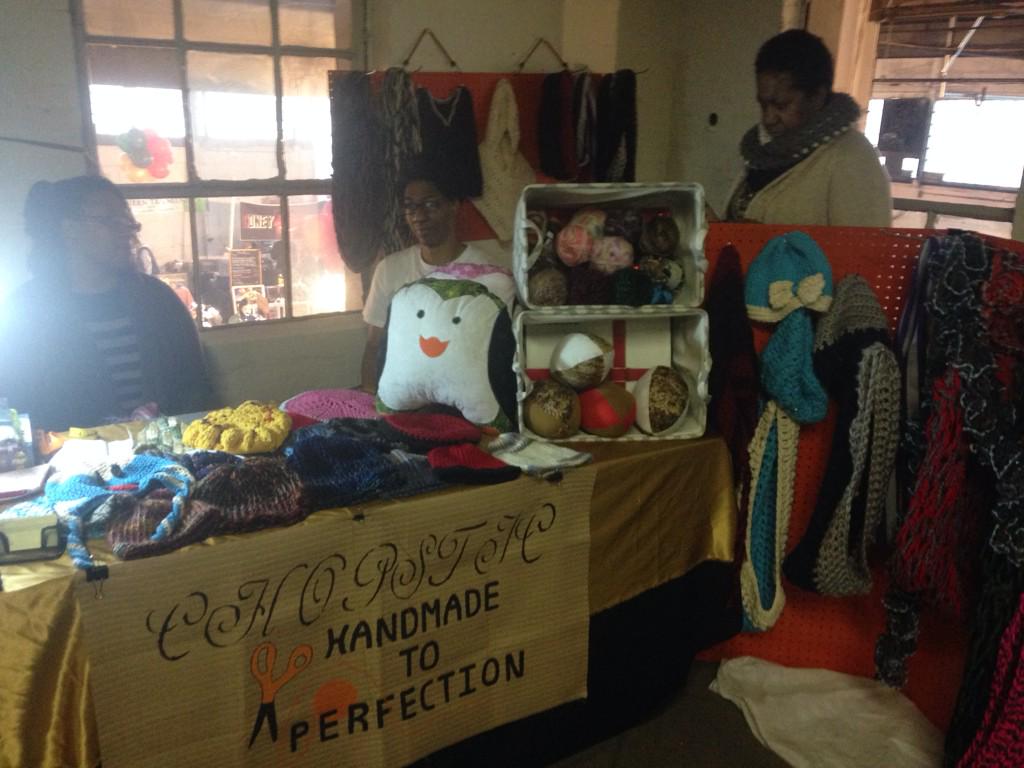 licflea's tweet photo. Great shopping on the 2nd Floor of @licflea #chopsticshop #handmade http://t.co/OkpKlXUUHj