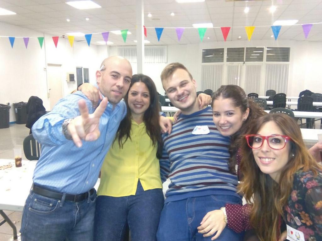 ArantxaRuiz4's tweet photo. Un any més Santa Cecilia de 10!! El any que ve te vuic asii @CrisFontelles http://t.co/XHep0BjQ2p