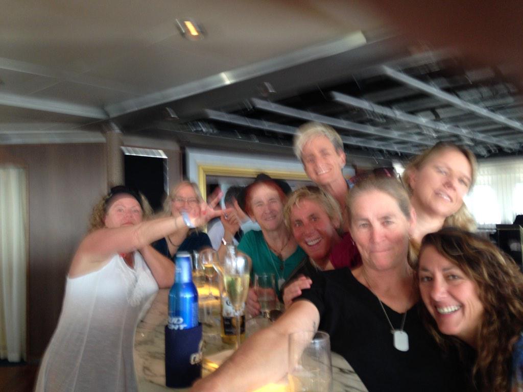 christitris's tweet photo. Singles mixer!! #oliviatravel #lesbianseverywhereilook http://t.co/H9MrZgu2rG