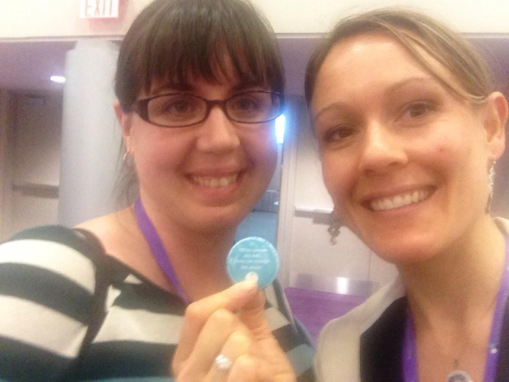 DoctorTaraND's tweet image. #OANDCON14 @brightalmond rock on&apos; #buttonchallenge