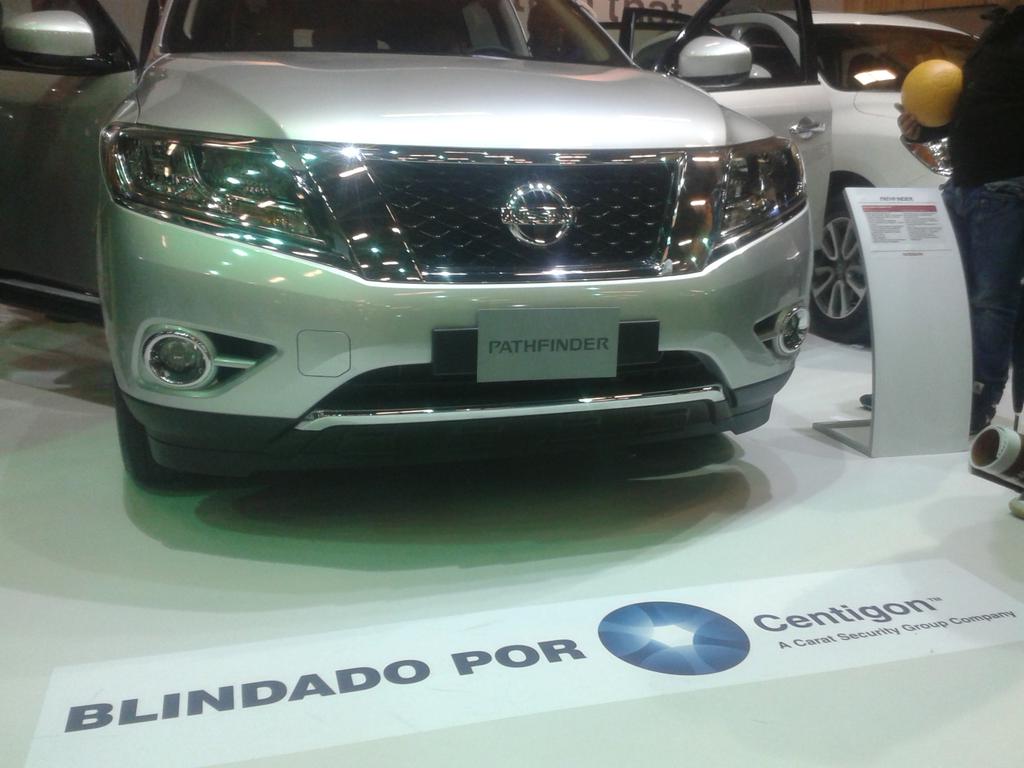 NissanColombia's tweet photo. También tenemos un amplio portafolio de vehículos blindados gracias a nuestra  Alianza estratégica con Centigon http://t.co/A0J1Tvm6yS