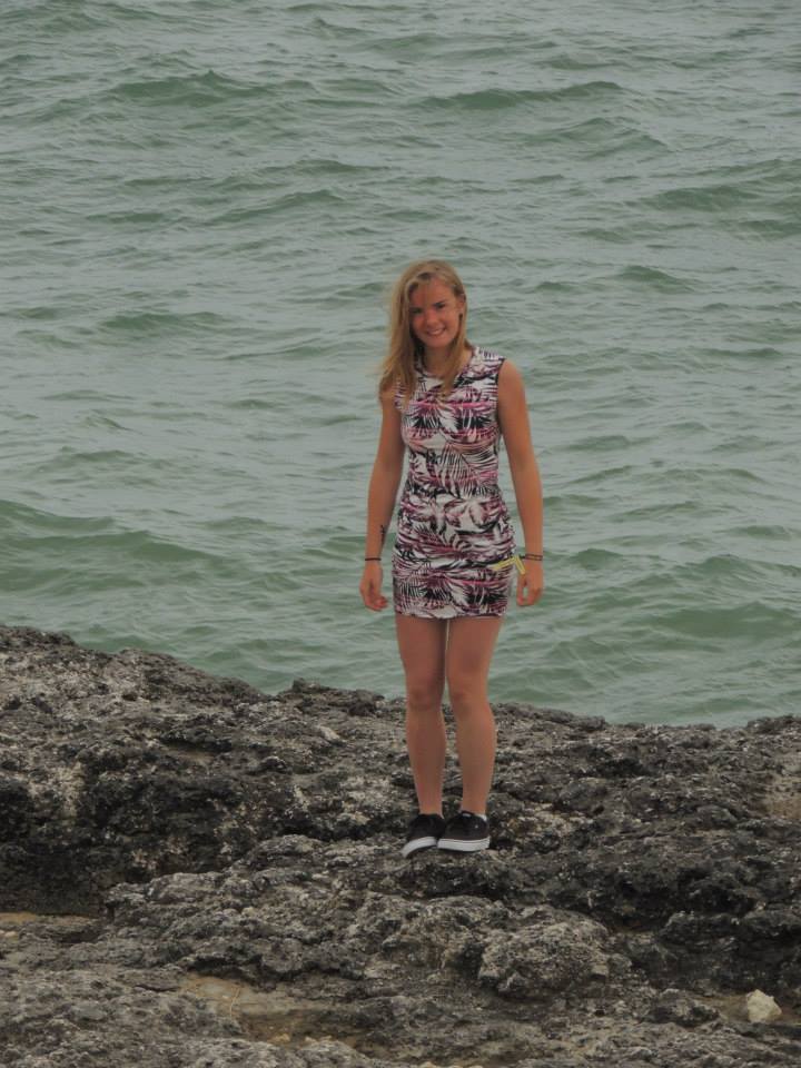 10Amandine13's tweet photo. Les vacances d'étés me manquent :( http://t.co/WHHPi9dkU7
