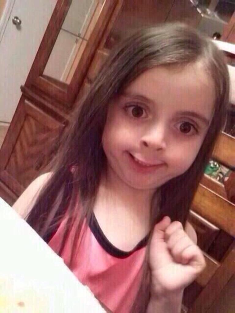 I need friends, okay? Okay. 😋🍕